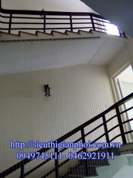 Lắp lưới an toàn cầu thang tại Quảng Ninh