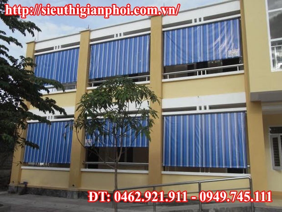 Mành cản mưa gió ban công nội thành Hà Nội